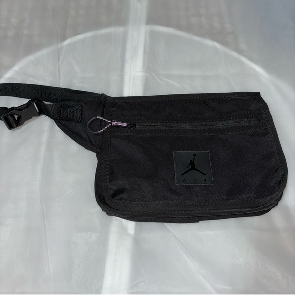 Air Jordan Collaborator Fanny Pack Belt Bag 'Black' 9A0331-023 - Picture 3 of 16